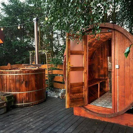 펜션 By Zarnowieckie With Sauna, Cleaning Included *